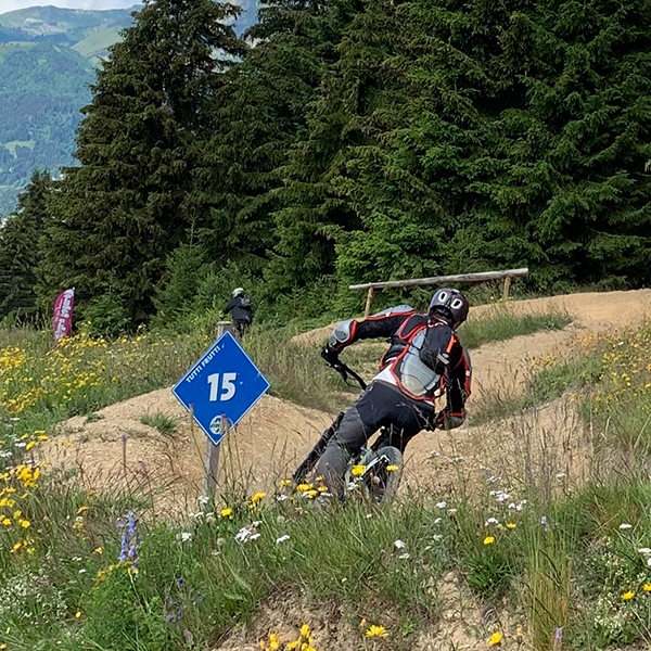 Balise VTT en dibond Serma Morzine Haute Savoie 74