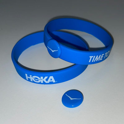 Bracelet silicone avec jeton - Hoka 91