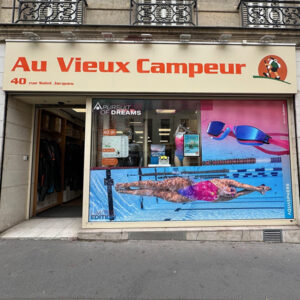 Covering de vitrine Aqualung au vieux campeur